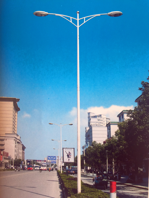 双臂路灯